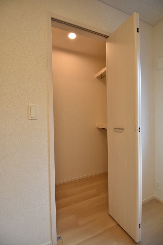 収納　お問合せはシティホーム海田センター　082-821-2227