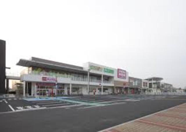 スーパー　イオンタウン姫路（スーパー）まで919m