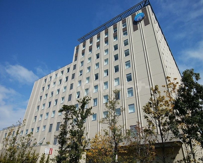 病院　日本医科大学付属病院（病院）まで910m