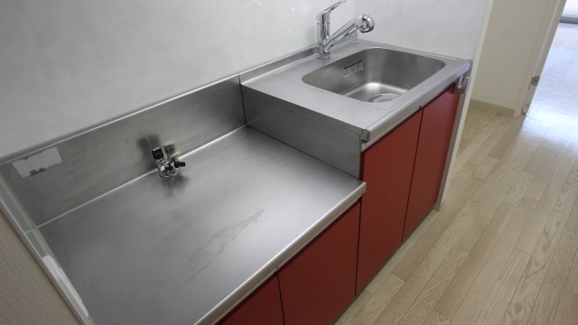 キッチン　同物件別号室の写真