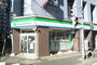 コンビニ　ファミリーマート新松戸１丁目店（コンビニ）まで130m