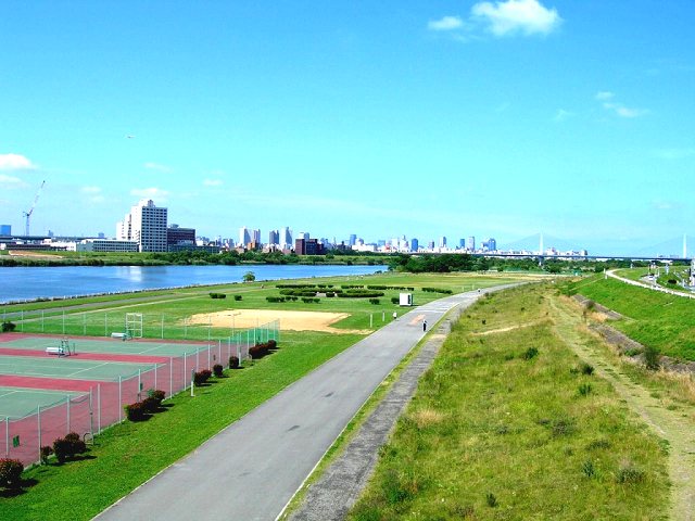 公園　淀川河川公園（公園）まで3635m