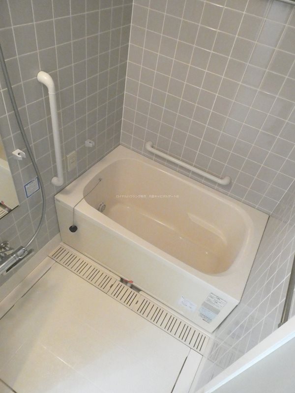 バス・シャワールーム　同タイプ別部屋参考写真