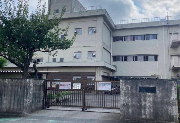 小学校　共和小学校（小学校）まで482m