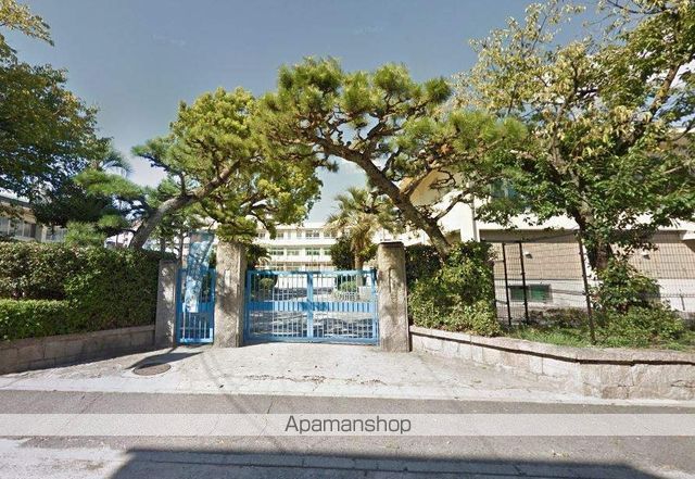 小学校　大芝小学校（小学校）まで321m