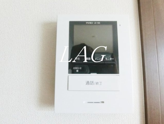 セキュリティ　モニター付きインターホンになります。