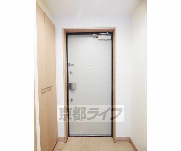 その他設備　しっかりとしたドアです。