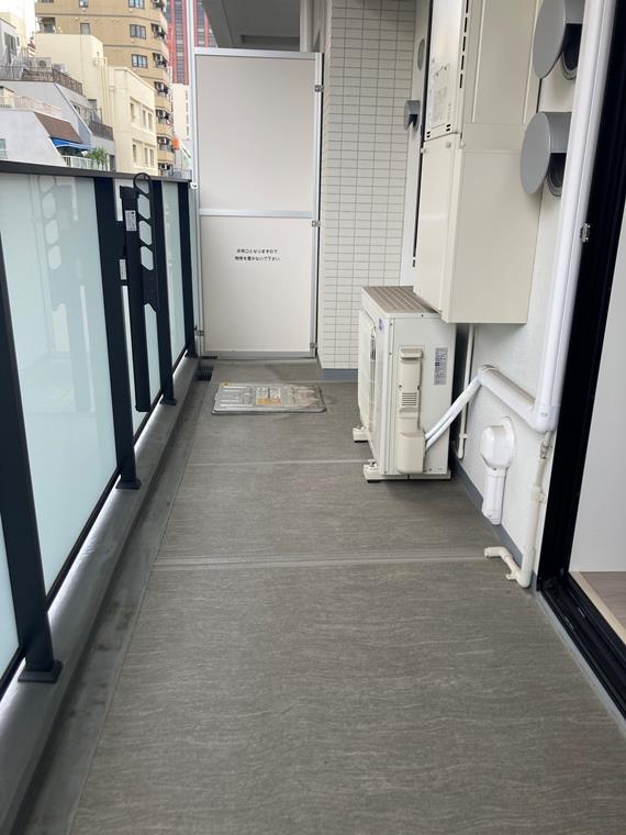 バルコニー　※別部屋の参考写真です。