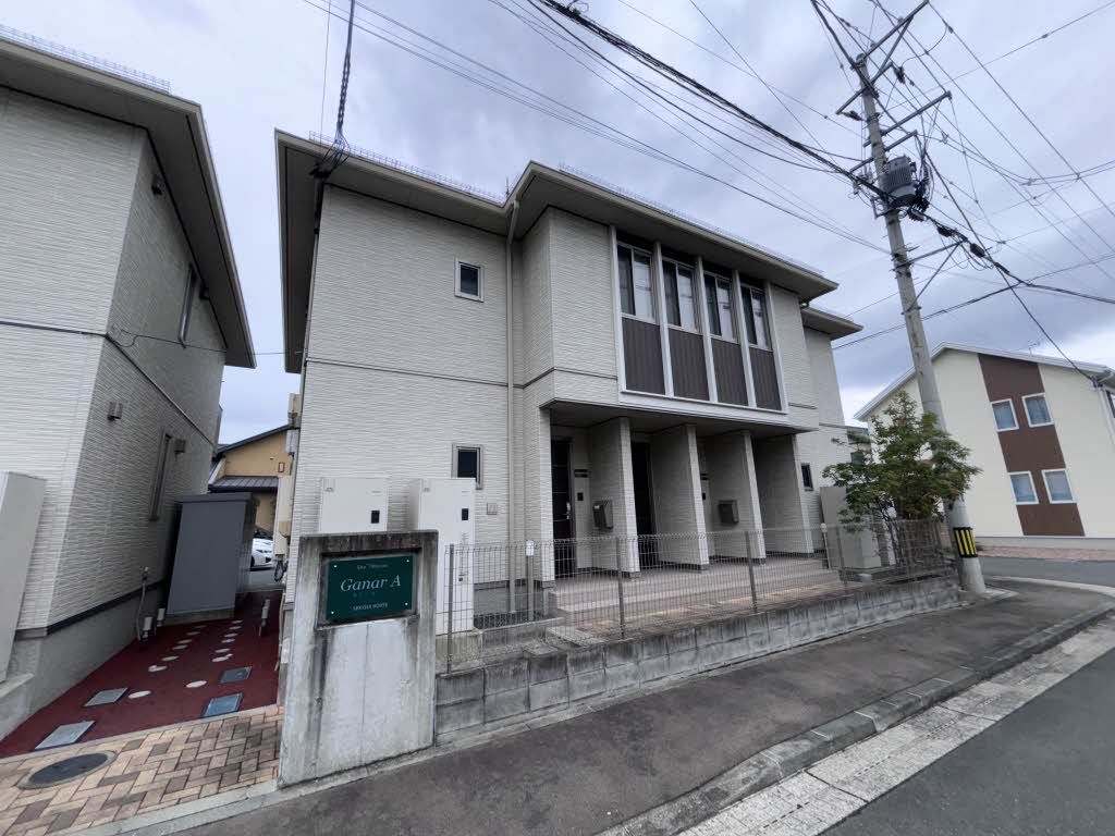 建物外観　Ａ棟外観写真