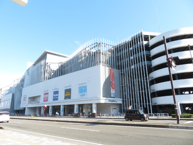 ショッピングセンター　マークイズ静岡（ショッピングセンター）まで860m
