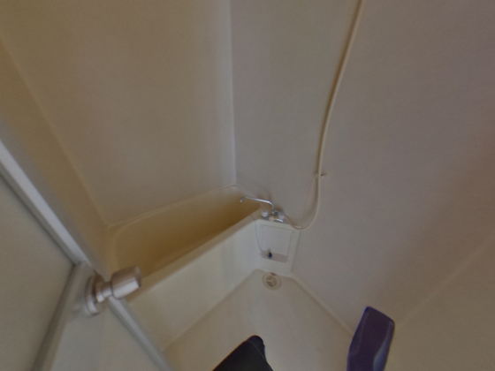 バス・シャワールーム　※別部屋の写真です