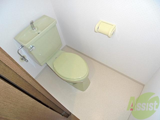 トイレ　落ち着く場所はいつもここでしたー