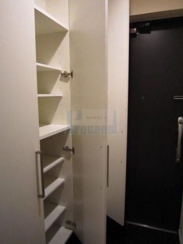 玄関　※別部屋参考写真※現況優先です