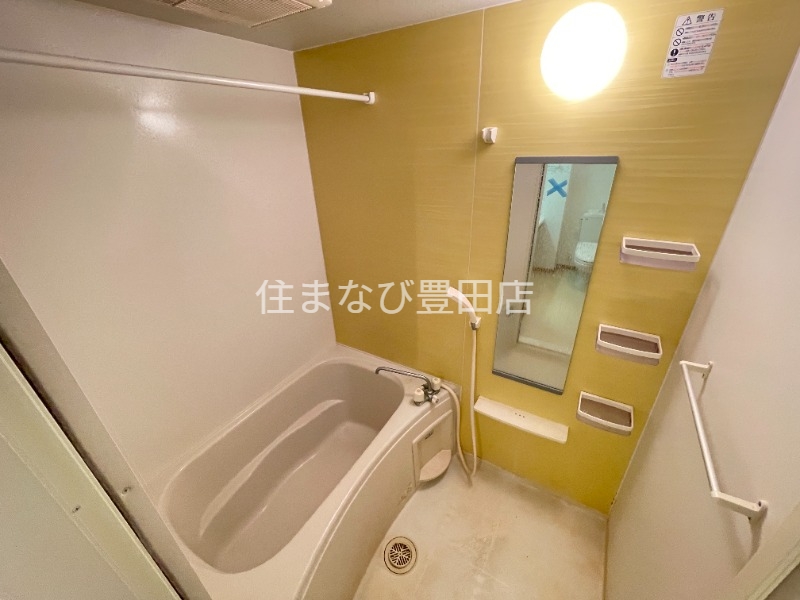 バス・シャワールーム　同型別部屋写真