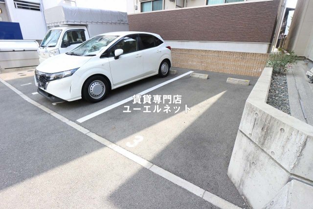 駐車場　敷地内駐車場あり◎