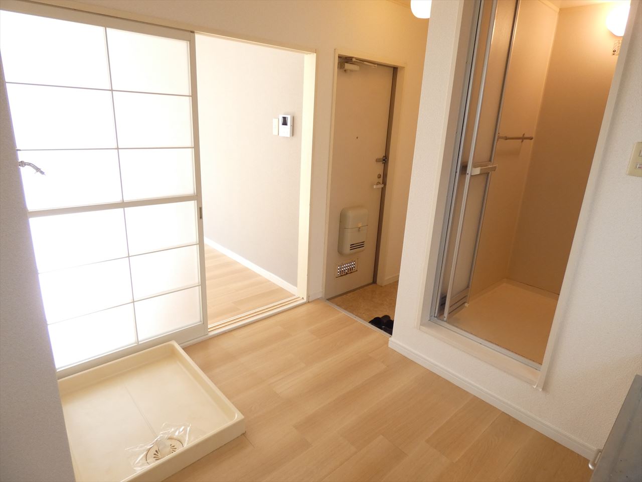 ハイツ山本の玄関写真