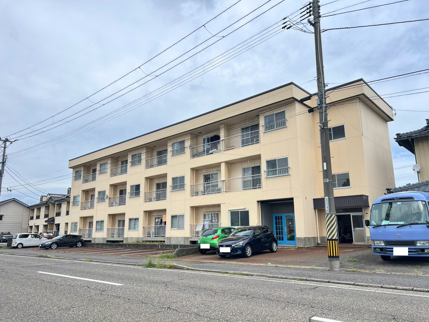 ＪＲ信越本線 越後石山駅 徒歩25分 築43年