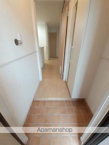 高松琴平電鉄琴平線 空港通り駅 徒歩27分 2階建 築11年の玄関写真