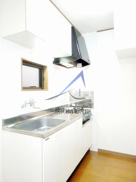 キッチン　キッチンです。