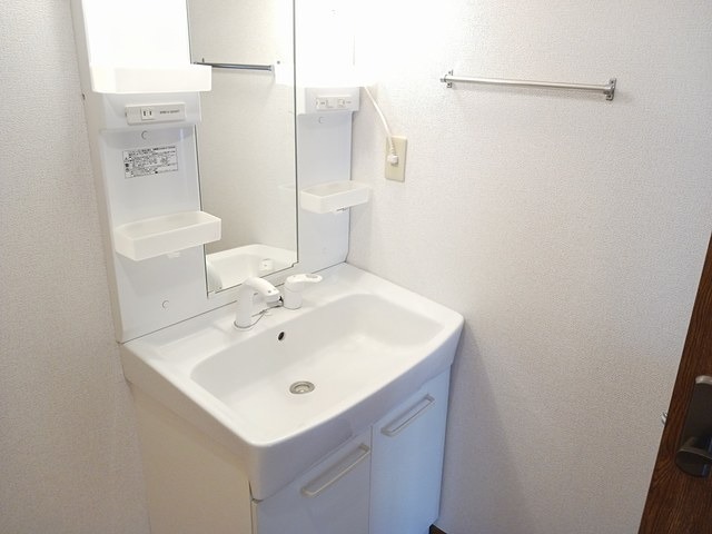 洗面設備　図面と現状に相違がある場合には現状を優先
