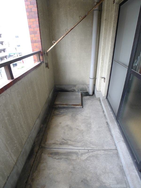 地下鉄東山線 池下駅 徒歩3分 5階建 築43年の内装写真
