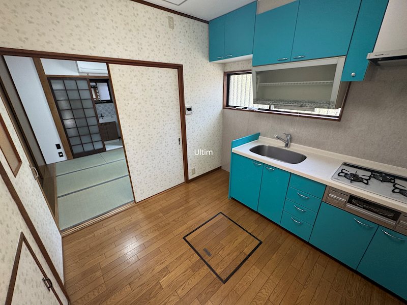 淀池上町116-12貸家の居間写真