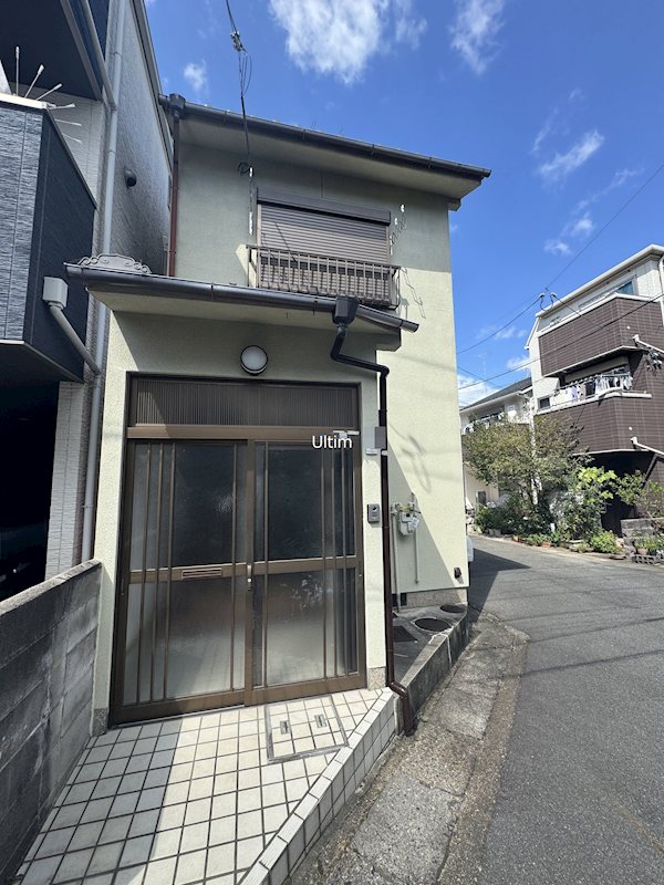 淀池上町116-12貸家