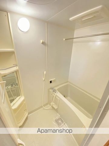 ＪＲ日豊本線 錦江駅 徒歩14分 2階建 築23年の風呂写真