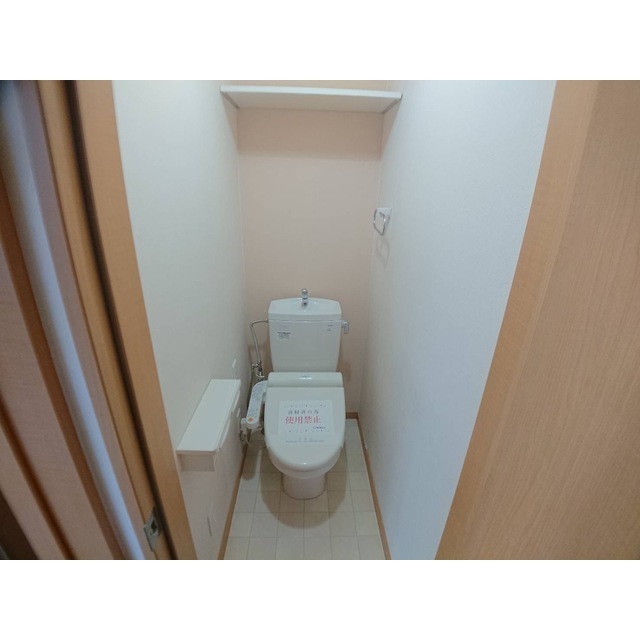 ルミエール榮寿のトイレ写真