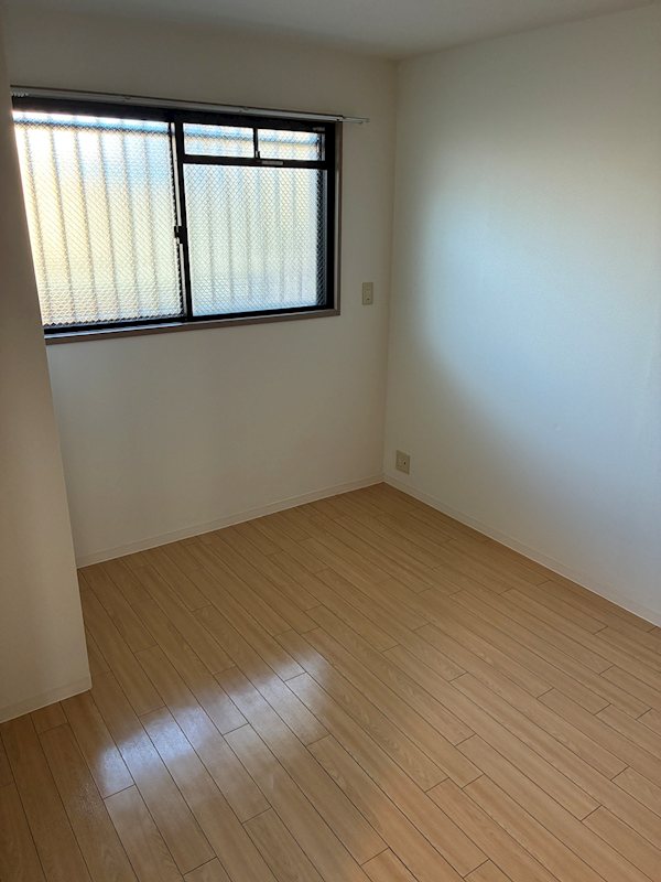 洗面設備　※別号室の写真です★（実際のお部屋とは異なります）