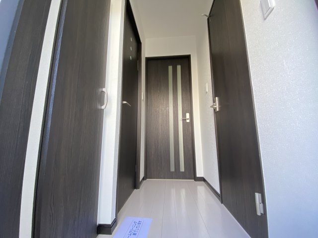 玄関　明るい玄関です