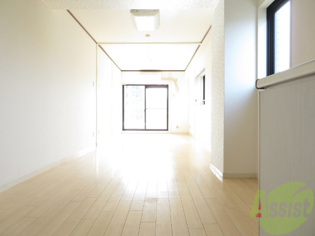 日宝プロシード上杉東の居間写真