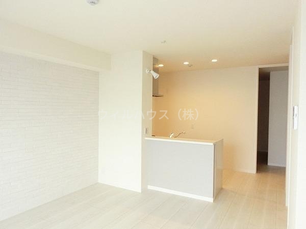 居室・リビング　人気のカウンターキッチン！