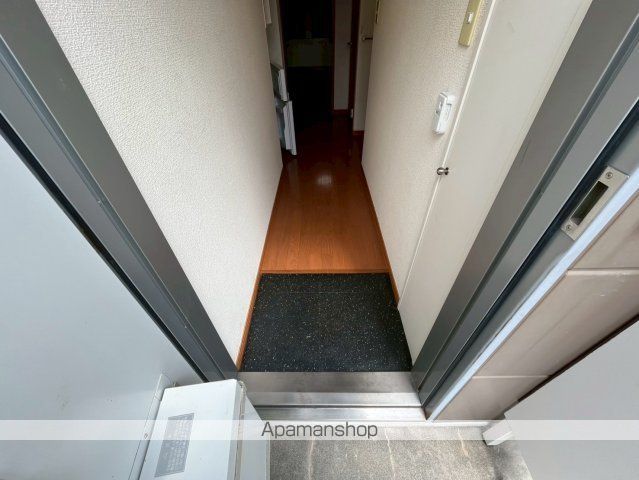 近鉄天理線 前栽駅 徒歩21分 2階建 築22年の玄関写真