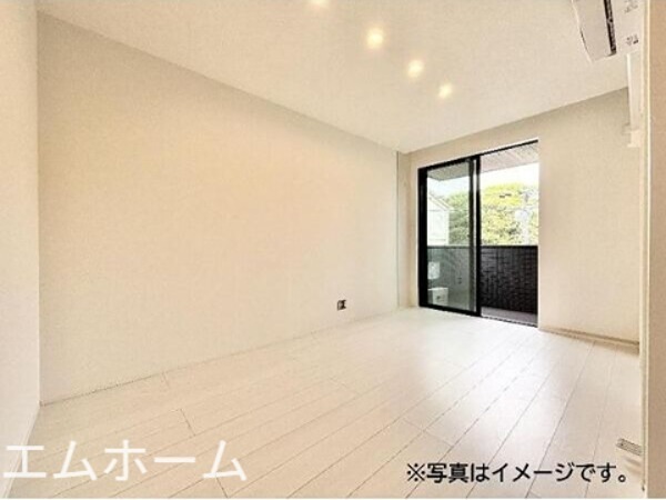 居室・リビング　LDK10.1帖　エアコン付き