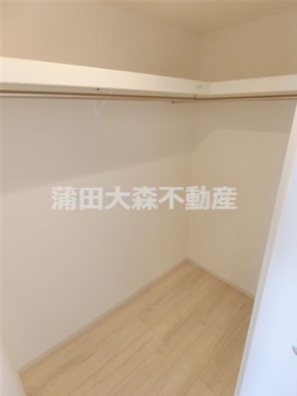 収納　大型収納　ウォークインクローゼット