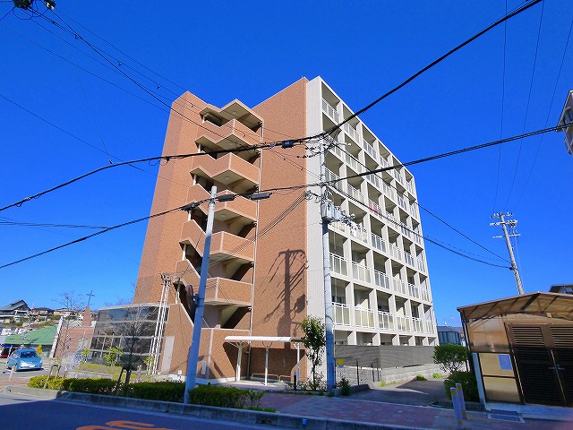 建物外観　外観は落ち着いています
