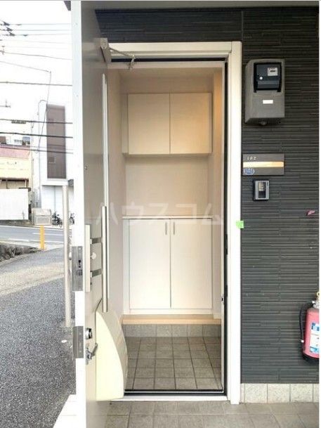 玄関