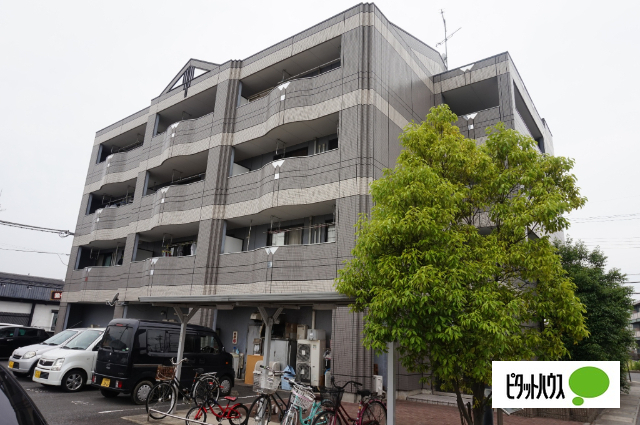 建物外観　外観写真（昼）