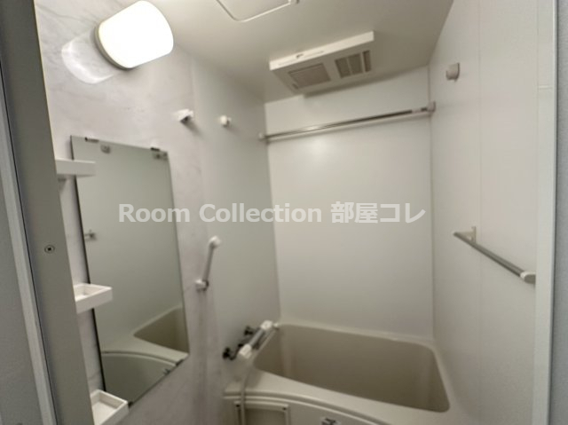 バス・シャワールーム　※同物件他部屋写真 反転、色違いの場合有 現況優先
