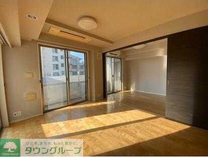 居室・リビング　同じタイプの別部屋写真