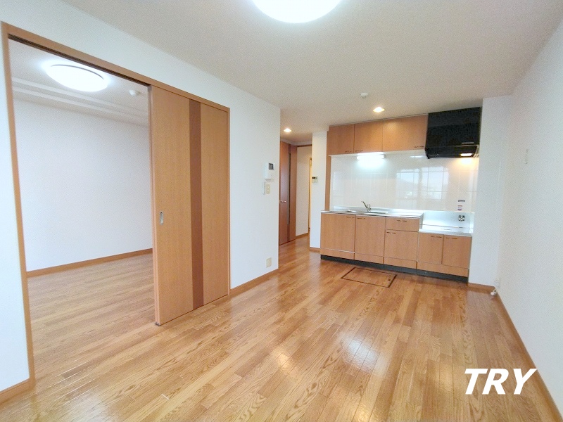 居室・リビング　南向きの明るいリビング！