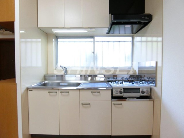 キッチン　明るくきれいなキッチン！