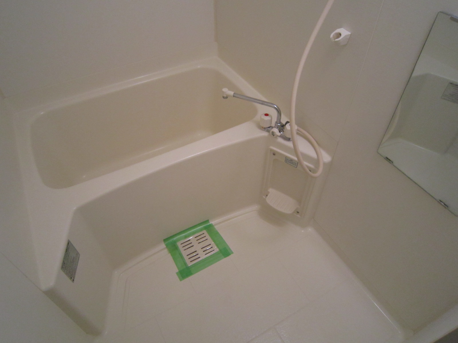 バス・シャワールーム　浴室