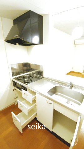 キッチン　浴室乾燥機