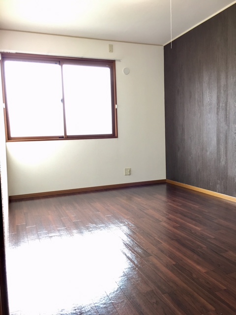 その他部屋・スペース　独立した洋室（同タイプの別室の画像）