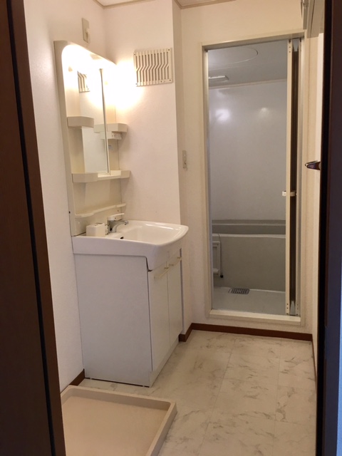 洗面設備　広い洗面所　２人でお風呂から上がっても大丈夫！