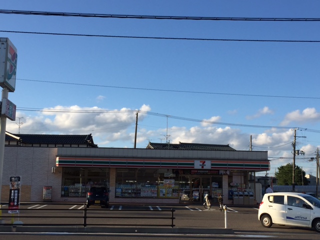 コンビニ　セブンイレブン新潟女池店（コンビニ）まで1494m