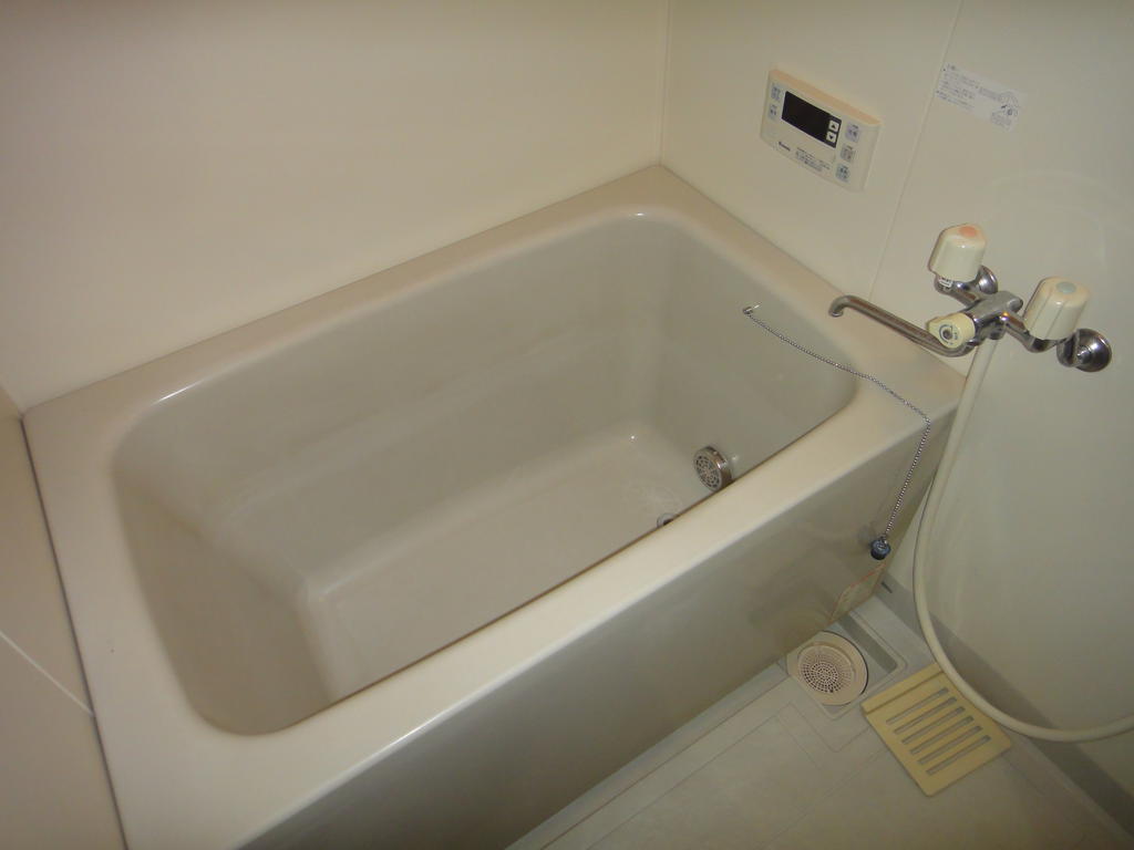 バス・シャワールーム　☆追焚機能付きバス☆