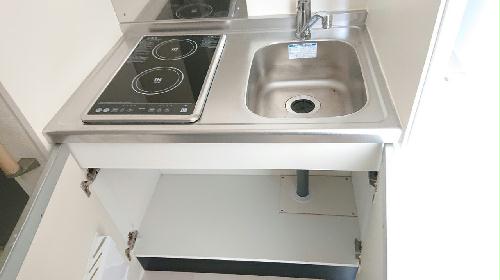 収納　キッチン下